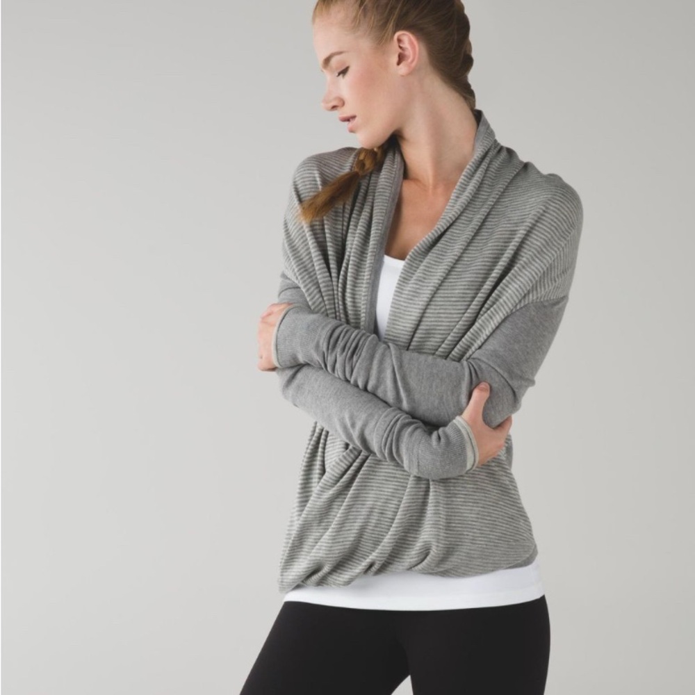 Lululemon Iconic Wrap